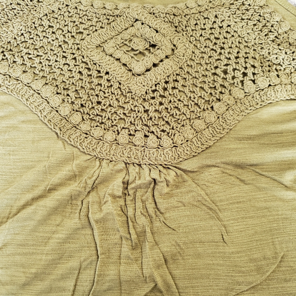 Embroidered Tank - Picture 5 of 6